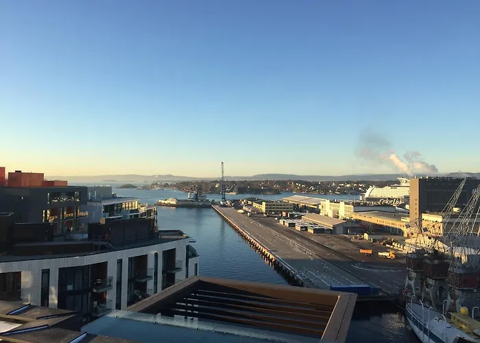 The Company - Aker Brygge